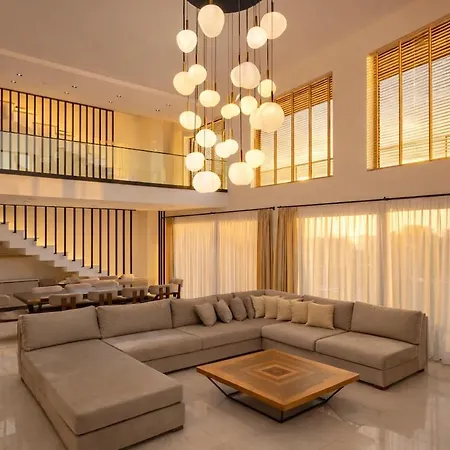 Elizabella Luxury Retreat In Nature With Heated Pool And Sauna Vila