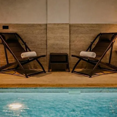Vila Elizabella Luxury Retreat In Nature With Heated Pool And Sauna