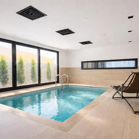 Elizabella Luxury Retreat In Nature With Heated Pool And Sauna Vila *